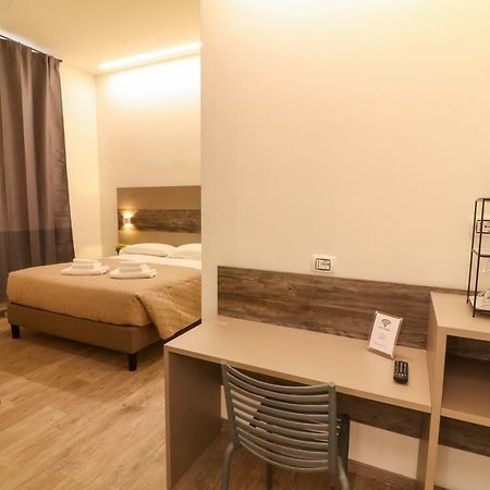 ローマ Borgonove Bed & Breakfast エクステリア 写真