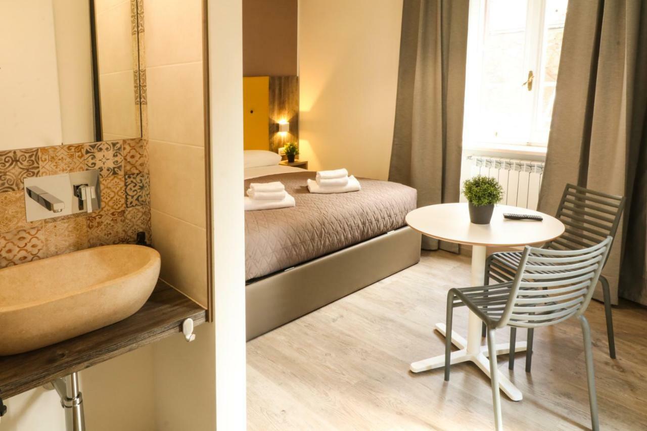 ローマ Borgonove Bed & Breakfast エクステリア 写真